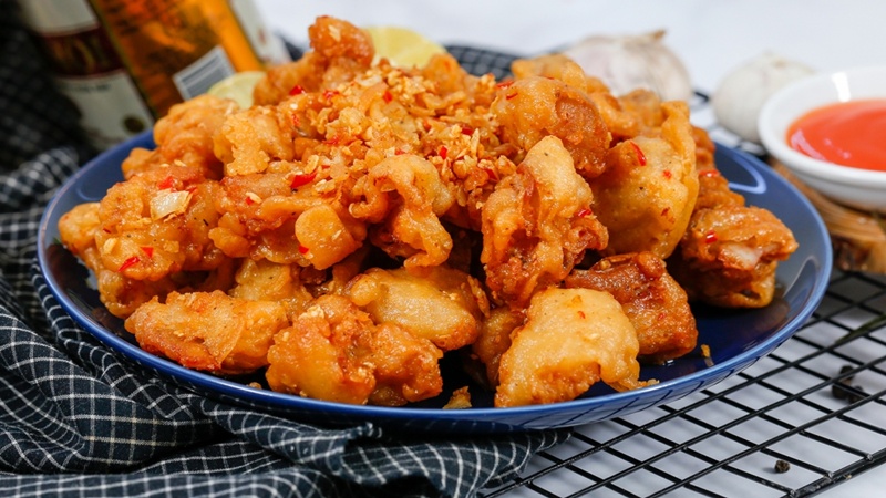 Sụn Gà Chiên Bơ
